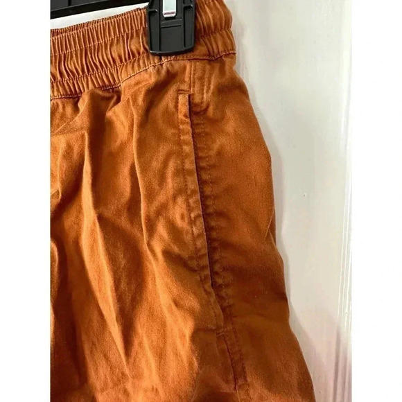 Lou & Grey Women’s size x-small brown shorts - Picture 3 of 7